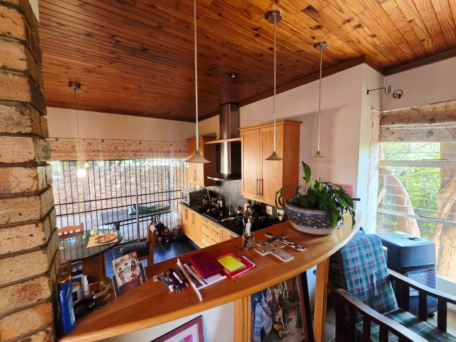 4 Bedroom Property for Sale in Heuwelsig Free State